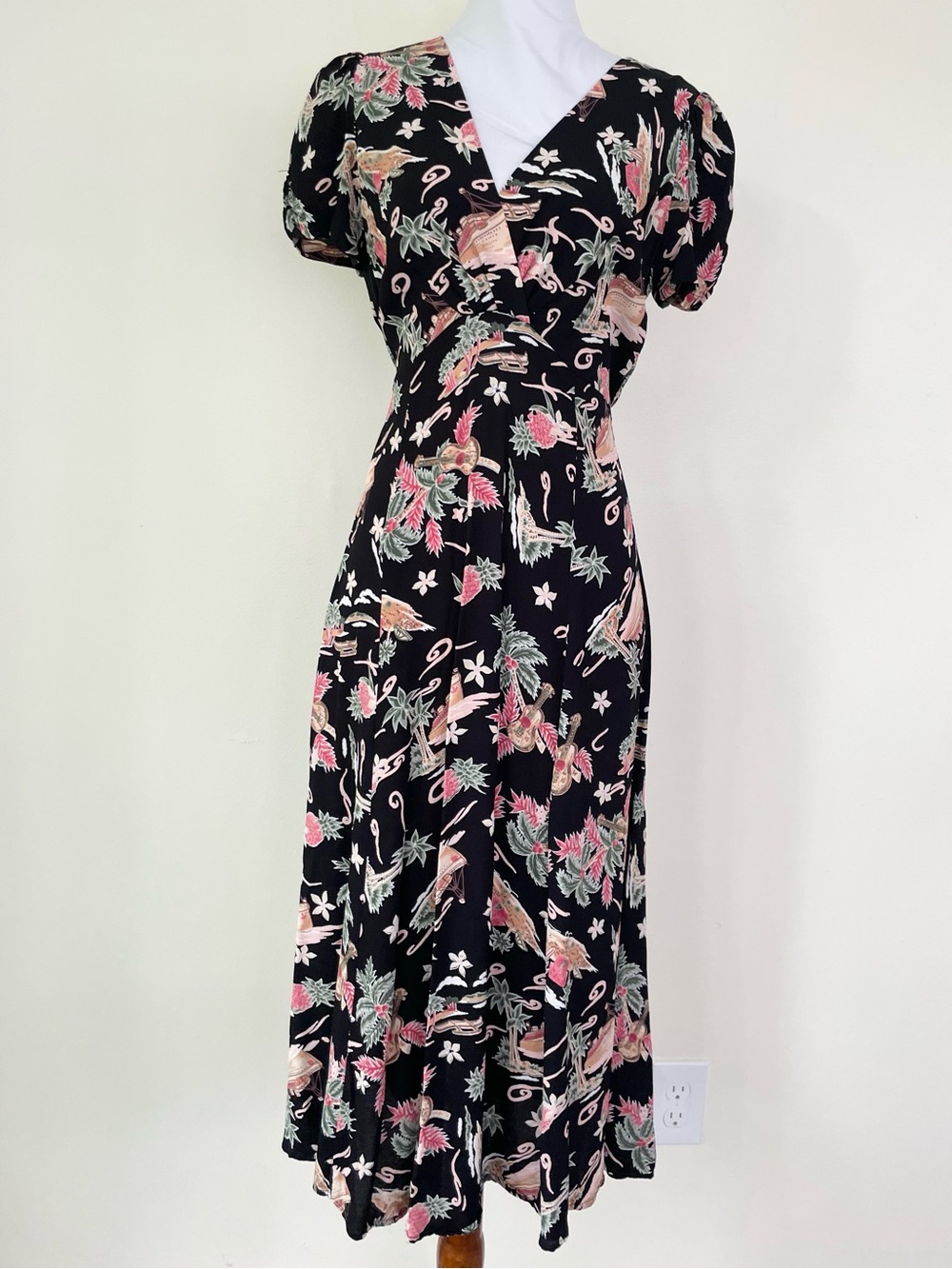 Loco Lindo Retro Rita Dress Black Pink Floral Midi Back Tie Waist M Medium